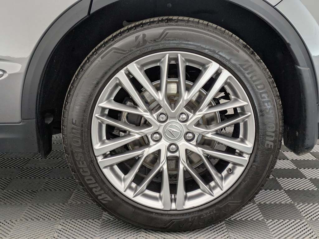 Thumbnail: 2023 Acura MDX - 7