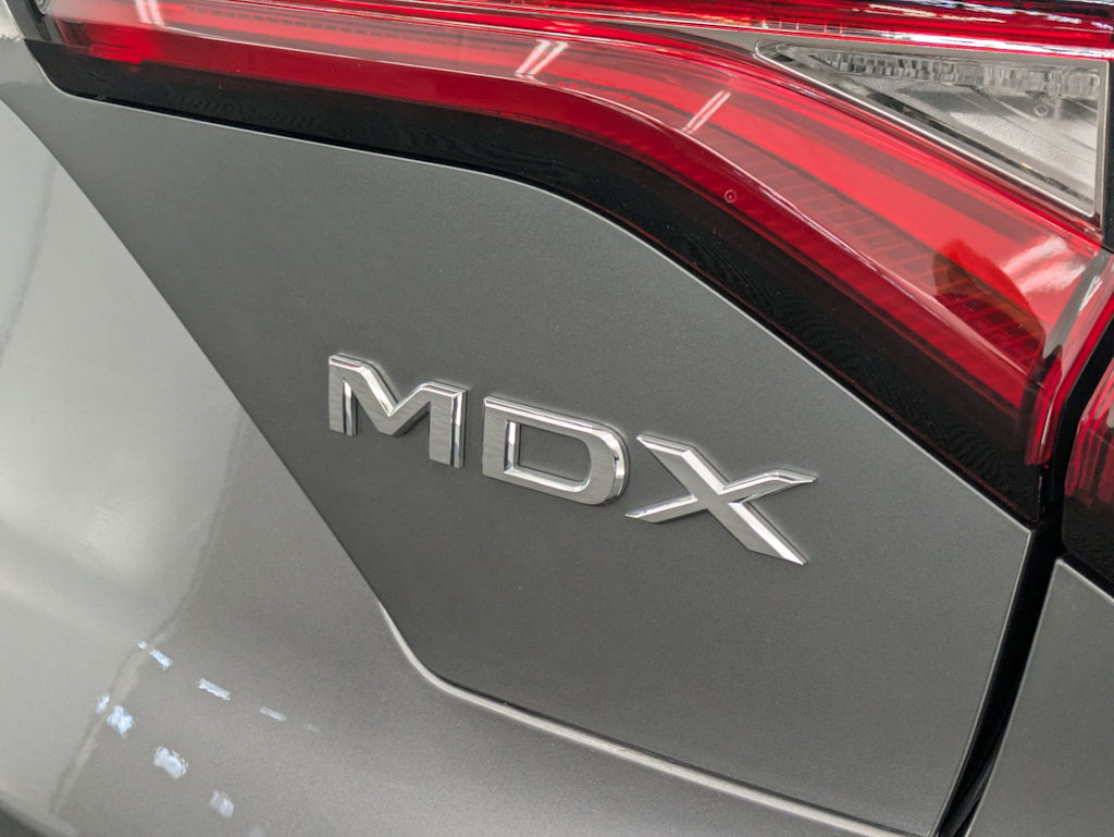Thumbnail: 2023 Acura MDX - 6