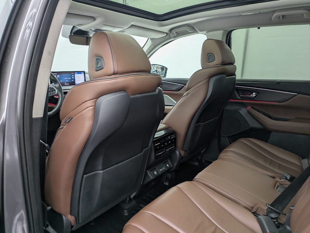 Thumbnail: 2023 Acura MDX - 12
