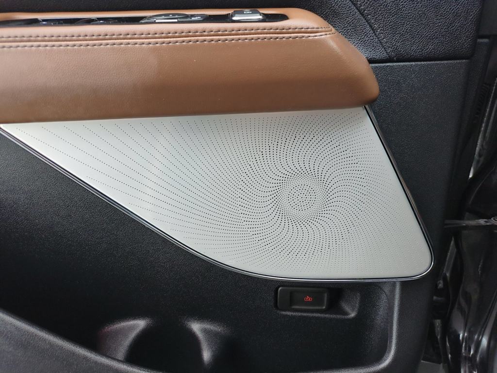 Thumbnail: 2020 Lincoln Aviator - 34