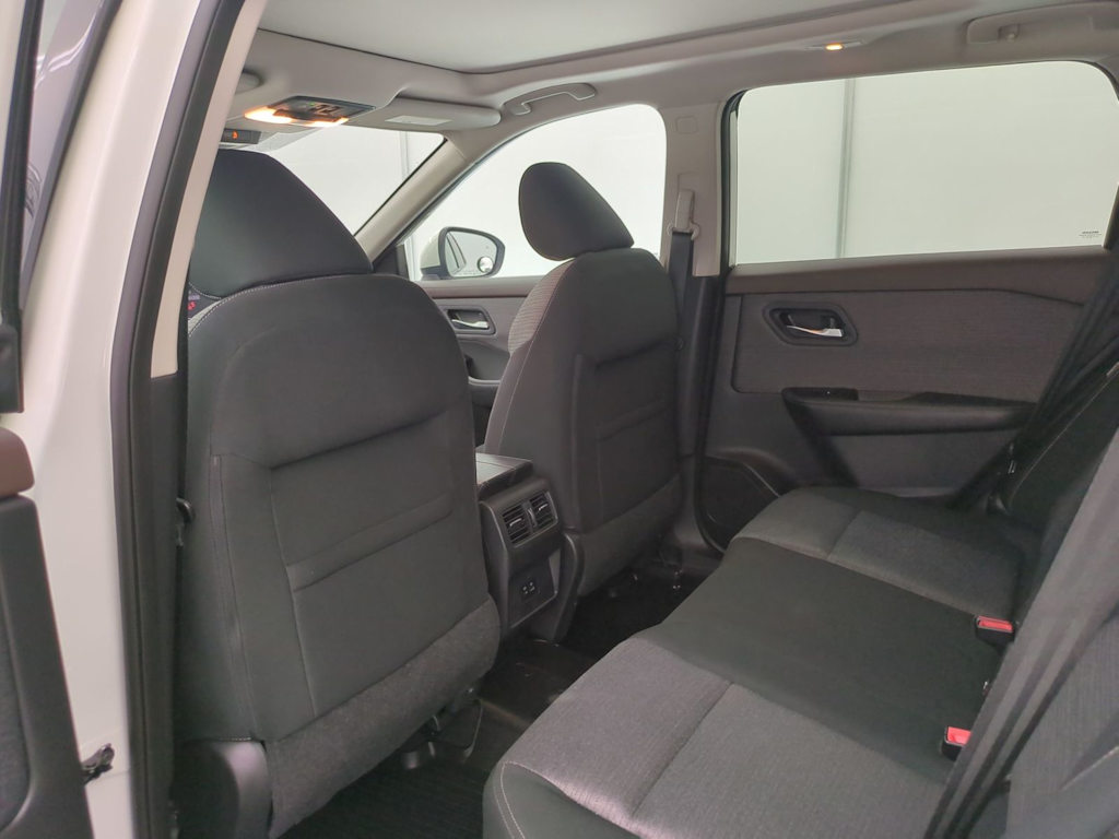 Thumbnail: 2021 Nissan Rogue - 13