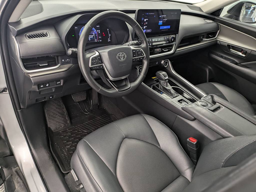 Thumbnail: 2024 Toyota Grand Highlander - 2