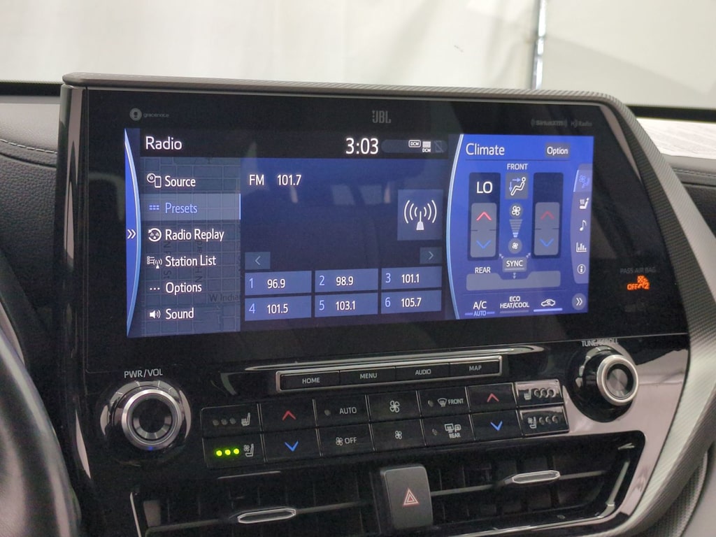 Thumbnail: 2020 Toyota Highlander - 15
