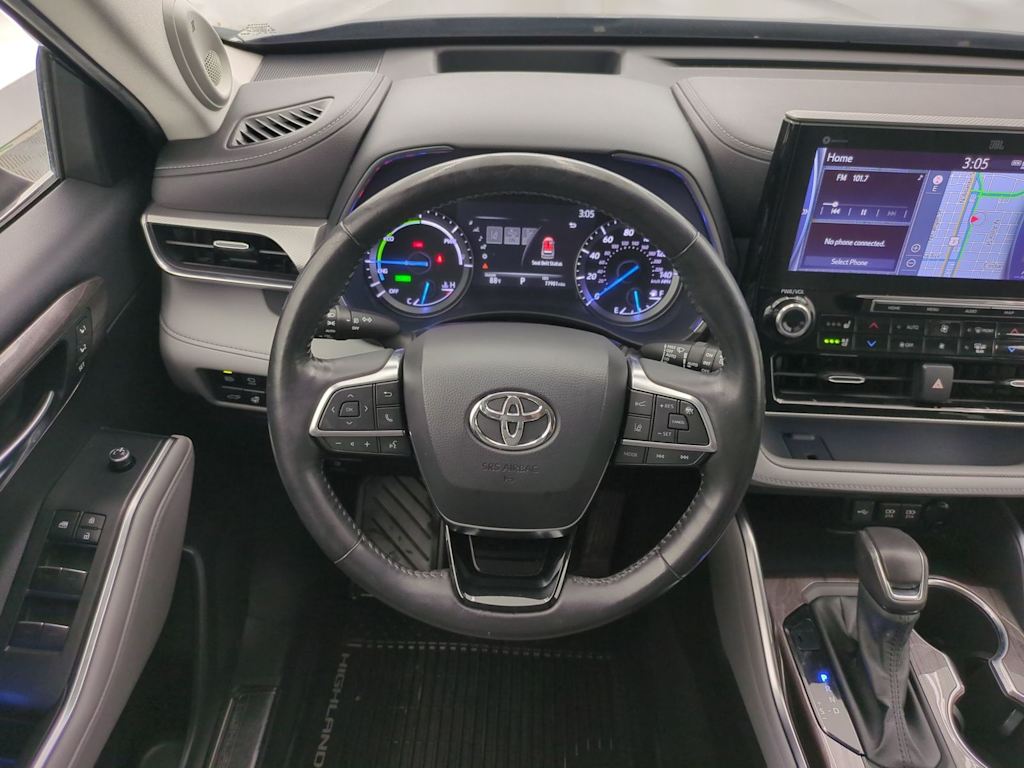 Thumbnail: 2020 Toyota Highlander - 14