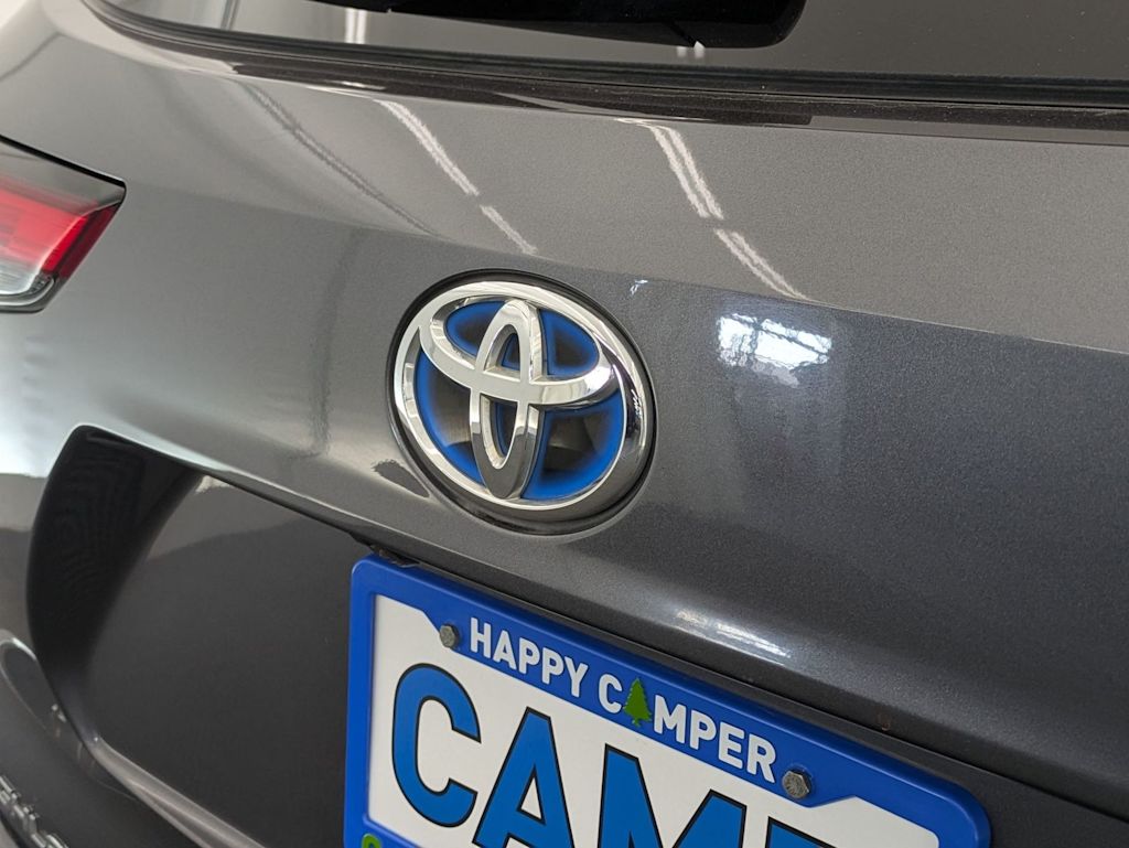 Thumbnail: 2021 Toyota Highlander - 26