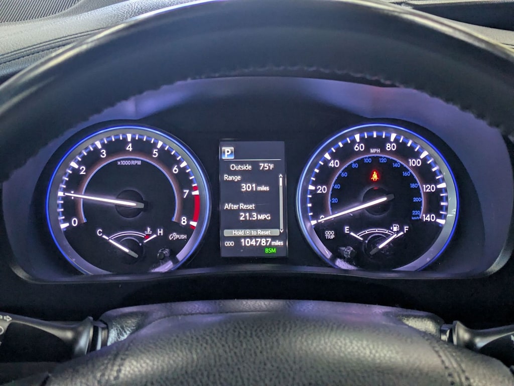 Thumbnail: 2018 Toyota Highlander - 17
