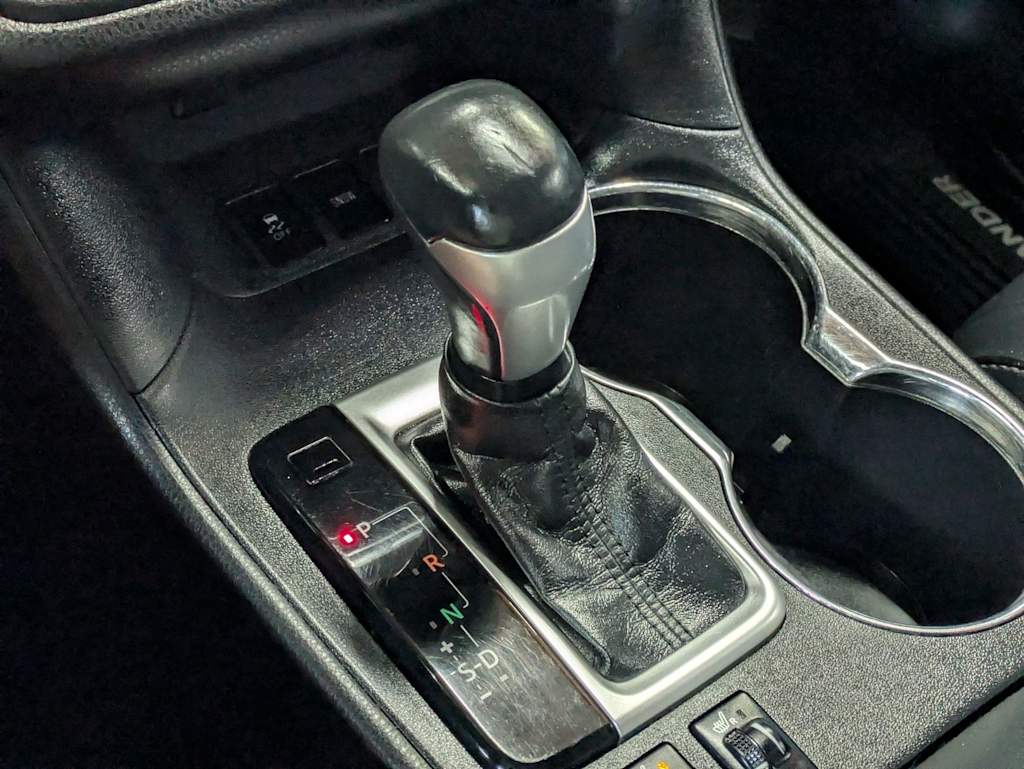Thumbnail: 2018 Toyota Highlander - 37