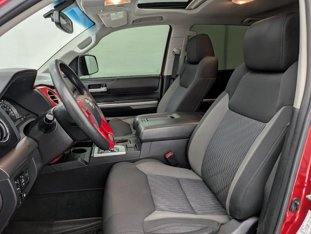 2017 Toyota Tundra SR5 11