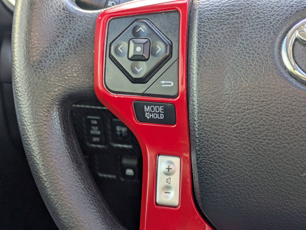 2017 Toyota Tundra SR5 31
