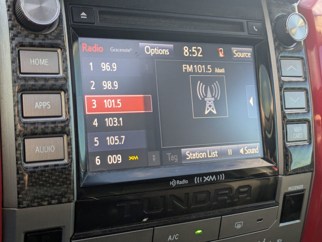 2017 Toyota Tundra SR5 35