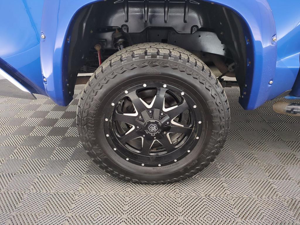 Thumbnail: 2016 Toyota Tundra - 7