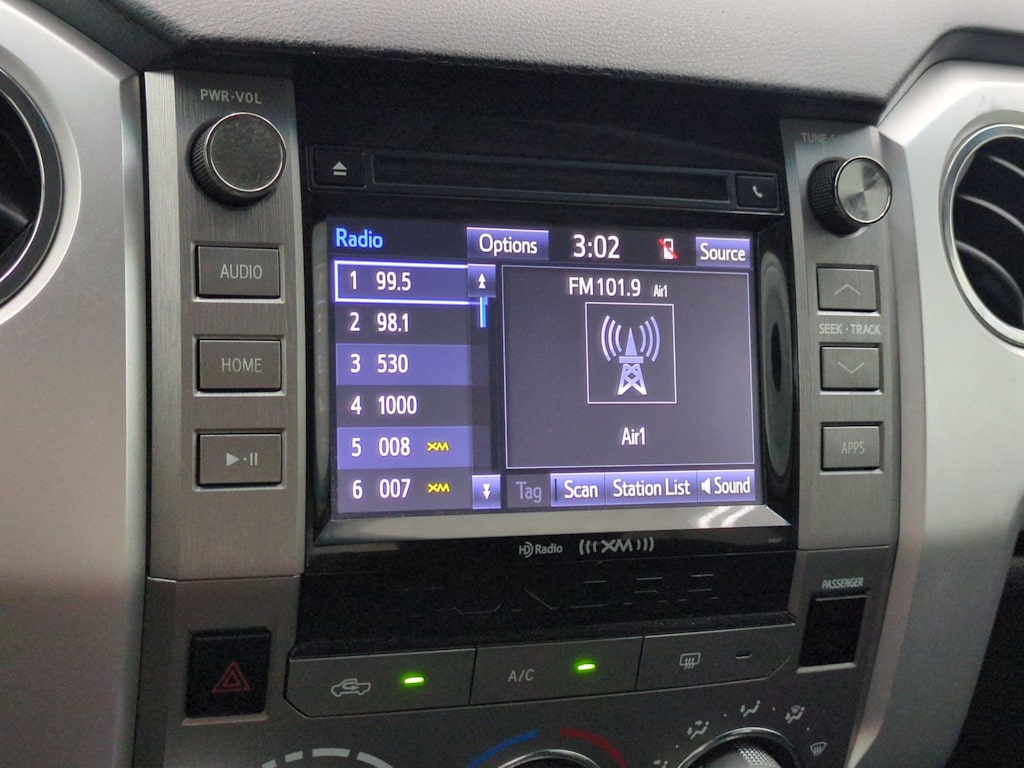 Thumbnail: 2016 Toyota Tundra - 15