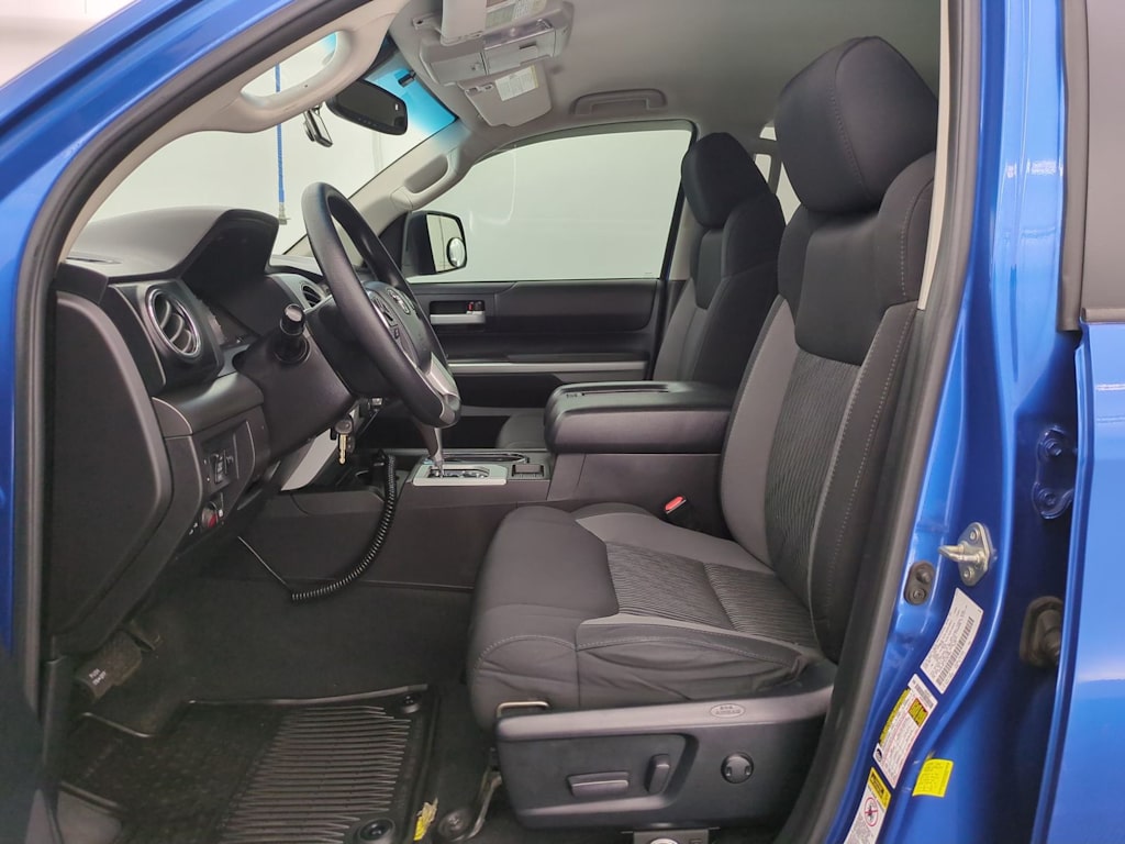 Thumbnail: 2016 Toyota Tundra - 10