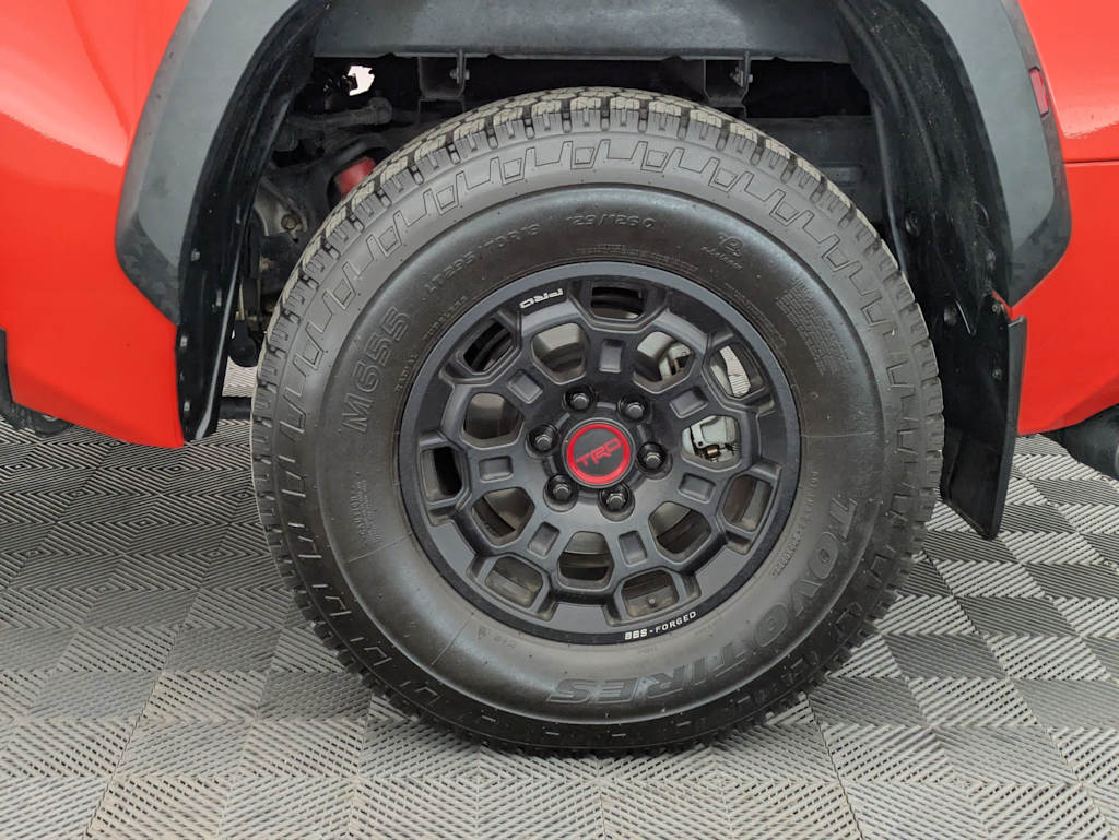 Thumbnail: 2023 Toyota Tundra - 8