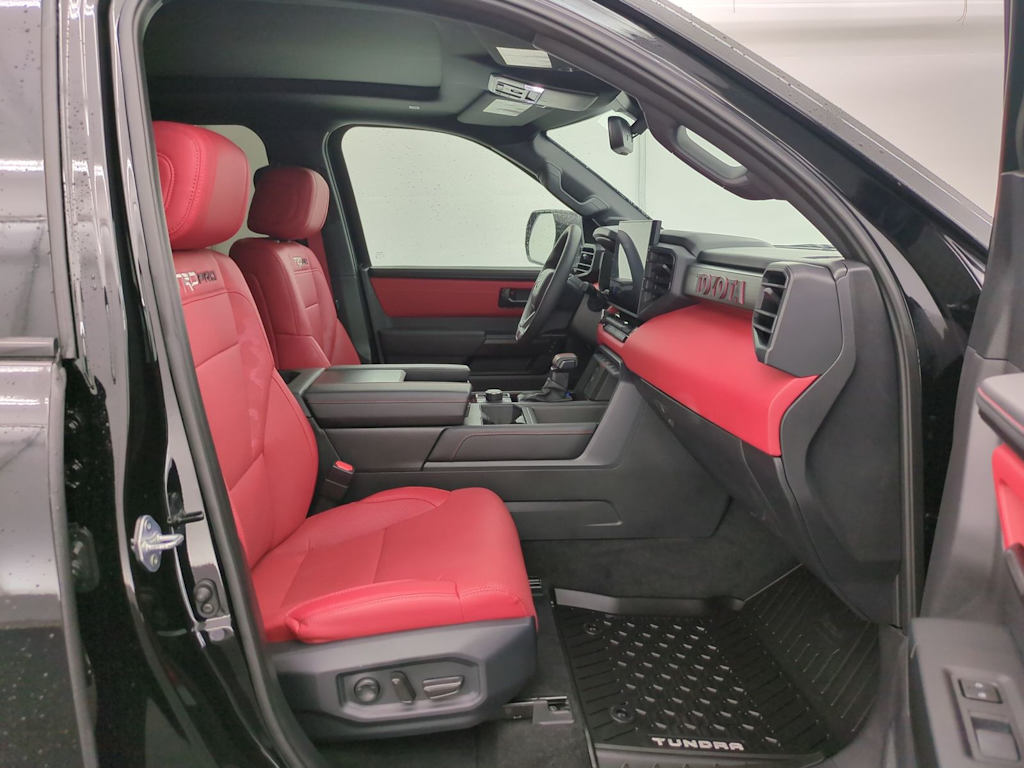 Thumbnail: 2025 Toyota Tundra - 12