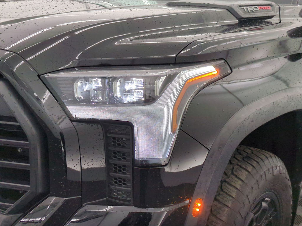 Thumbnail: 2025 Toyota Tundra - 16