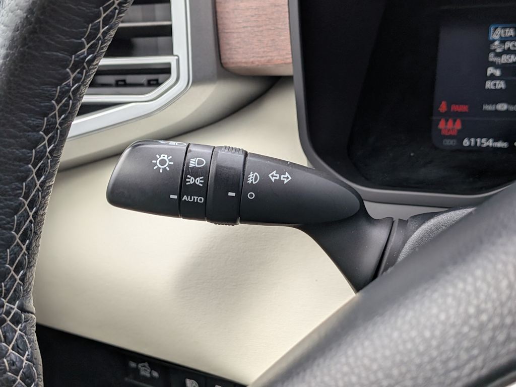 Thumbnail: 2022 Toyota Tundra - 19