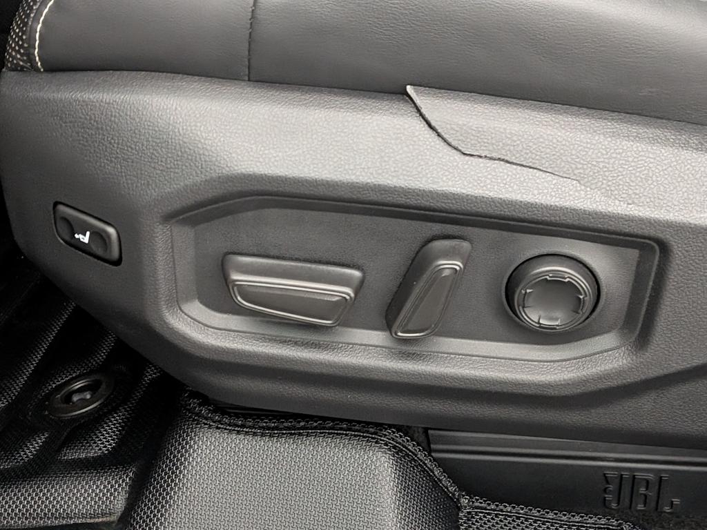 Thumbnail: 2022 Toyota Tundra - 28