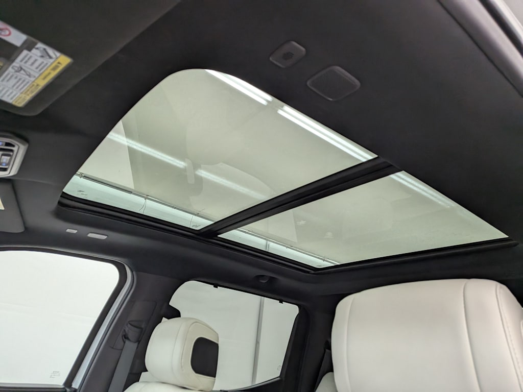 Thumbnail: 2022 Toyota Tundra - 29