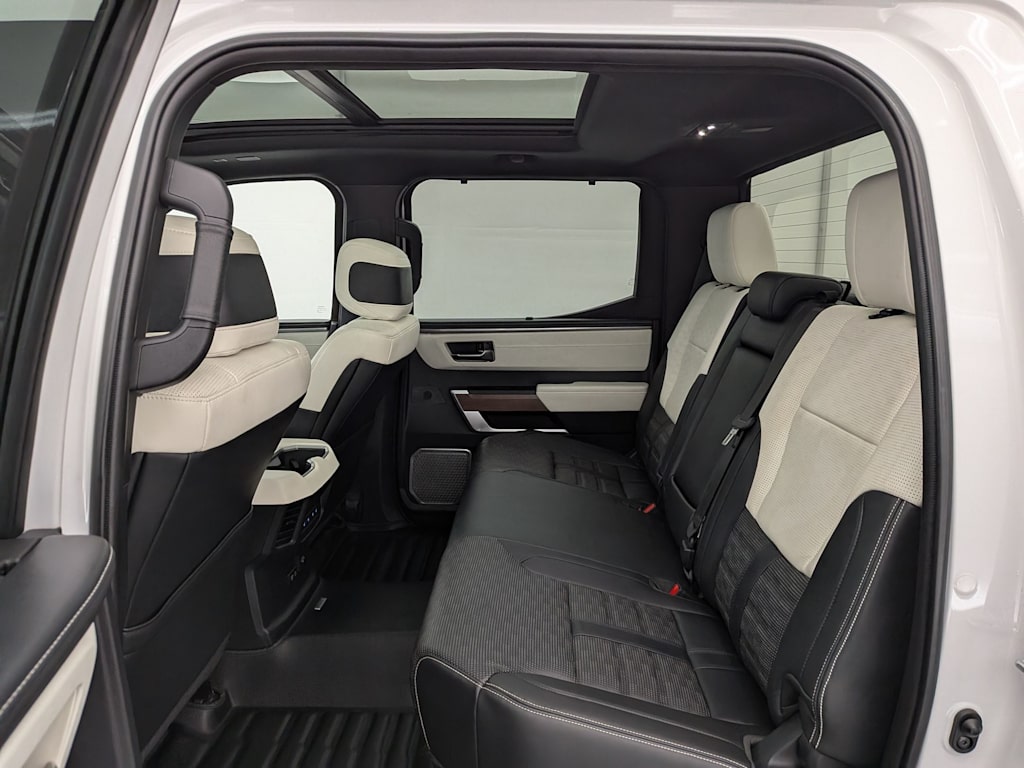 Thumbnail: 2022 Toyota Tundra - 30