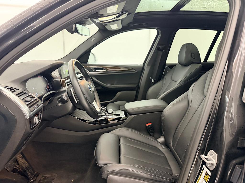 Thumbnail: 2023 BMW X3 - 9