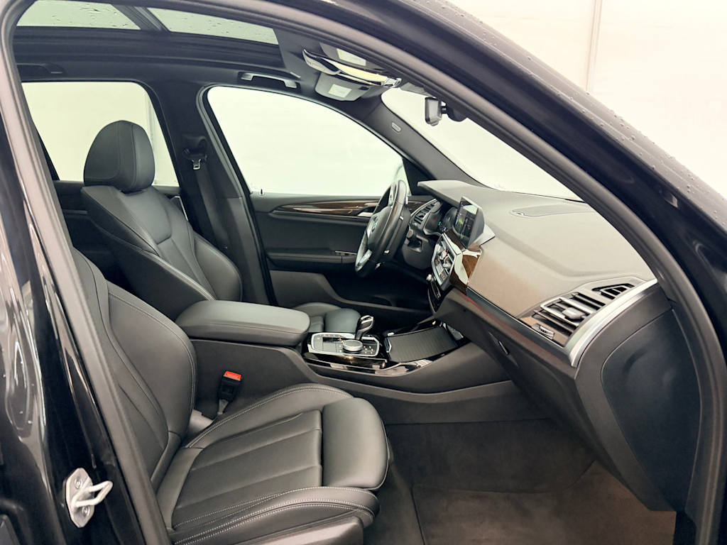 Thumbnail: 2023 BMW X3 - 10