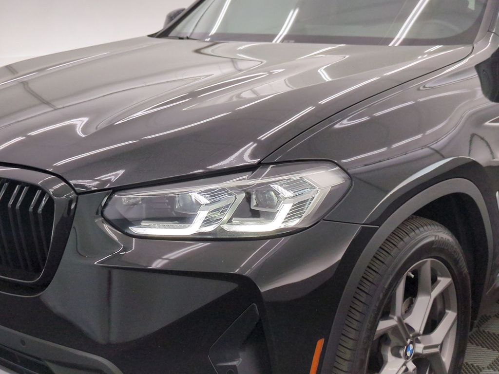 Thumbnail: 2022 BMW X3 - 25