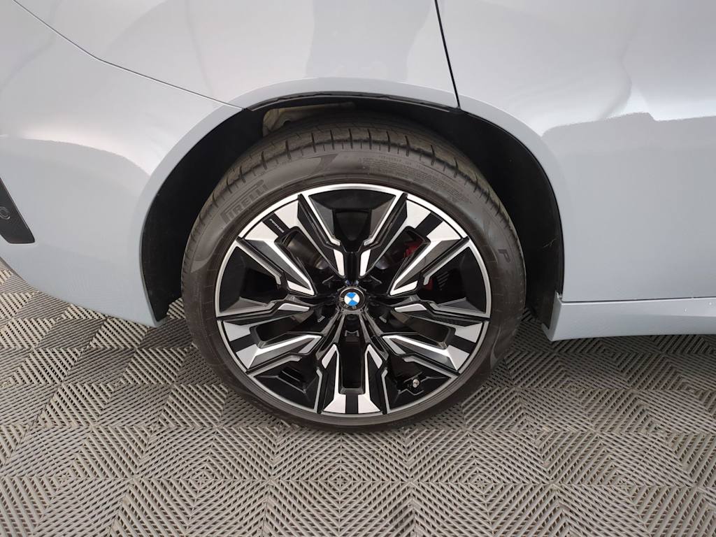Thumbnail: 2025 BMW X3 - 8