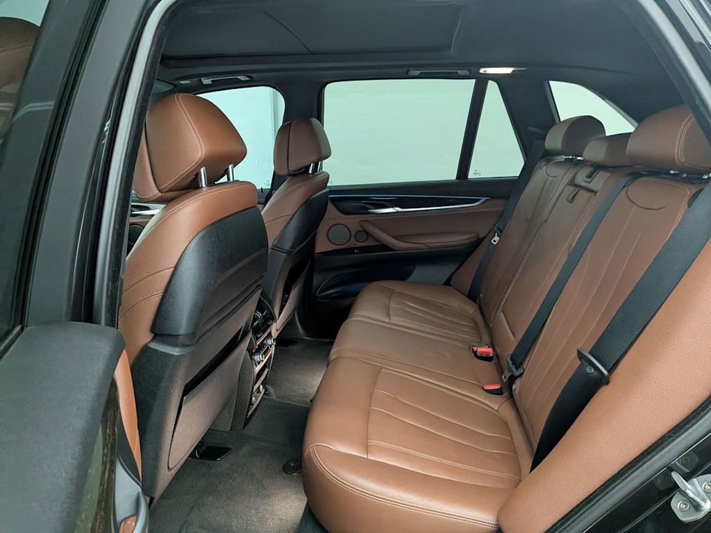 Thumbnail: 2018 BMW X5 - 27