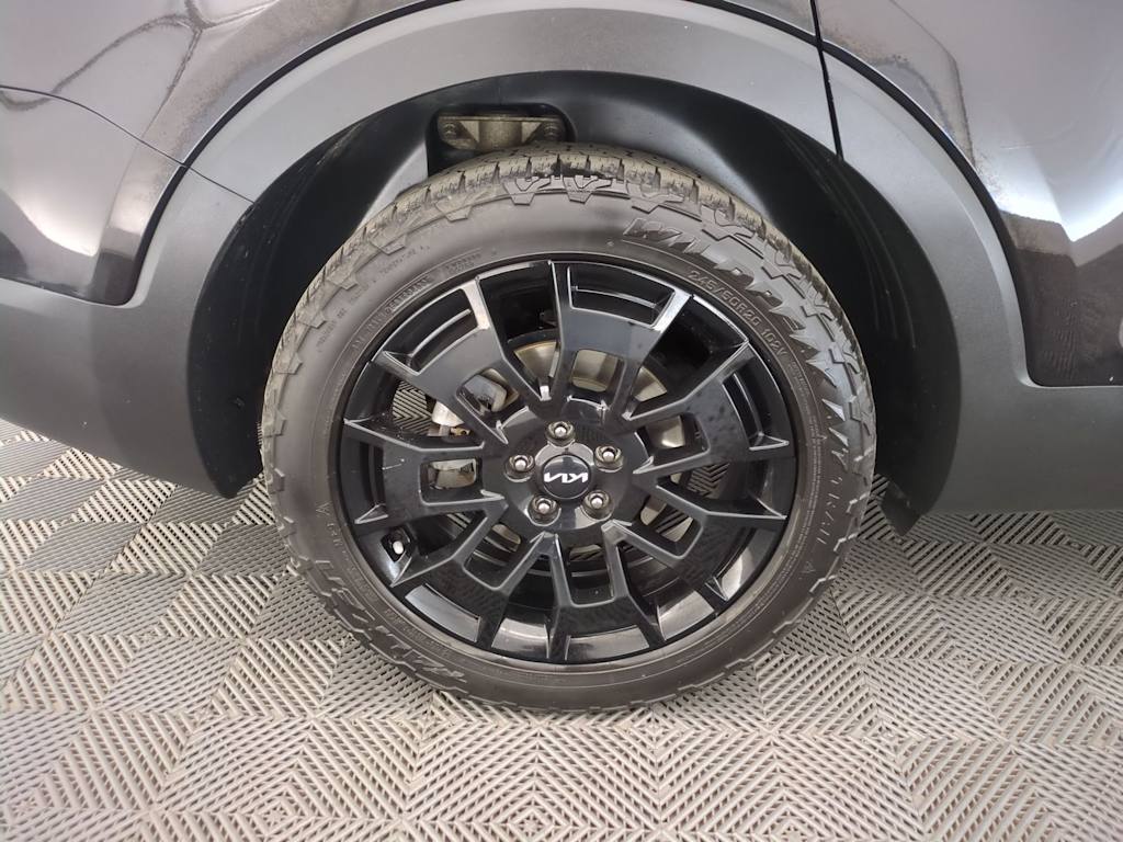 Thumbnail: 2022 Kia Telluride - 8