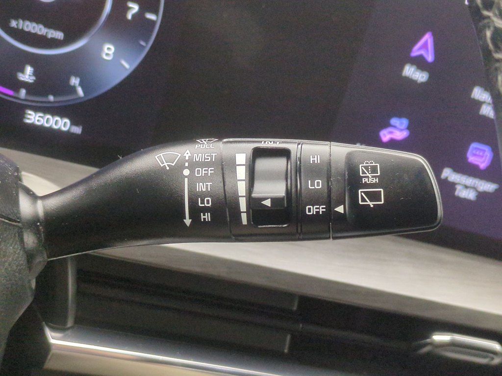 Thumbnail: 2024 Kia Telluride - 17