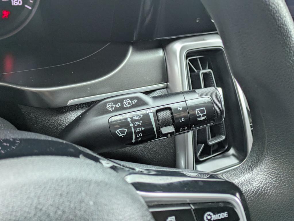 Thumbnail: 2022 Kia Sorento - 32