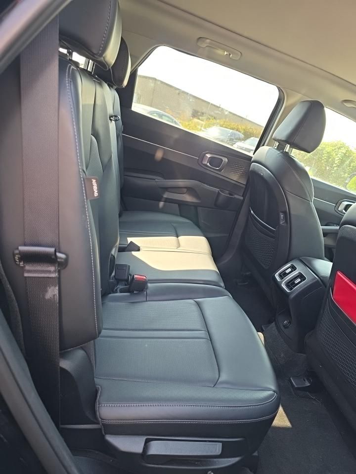 Thumbnail: 2025 Kia Sorento - 6