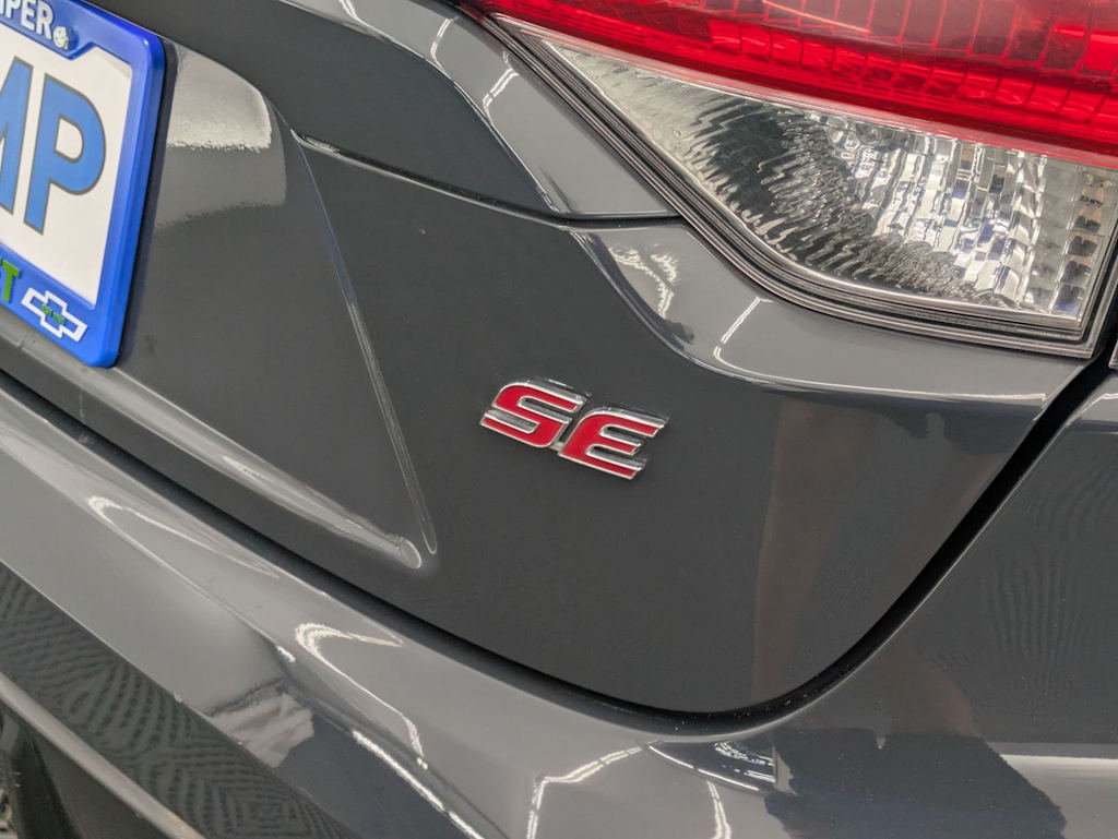 Thumbnail: 2023 Toyota Corolla - 6