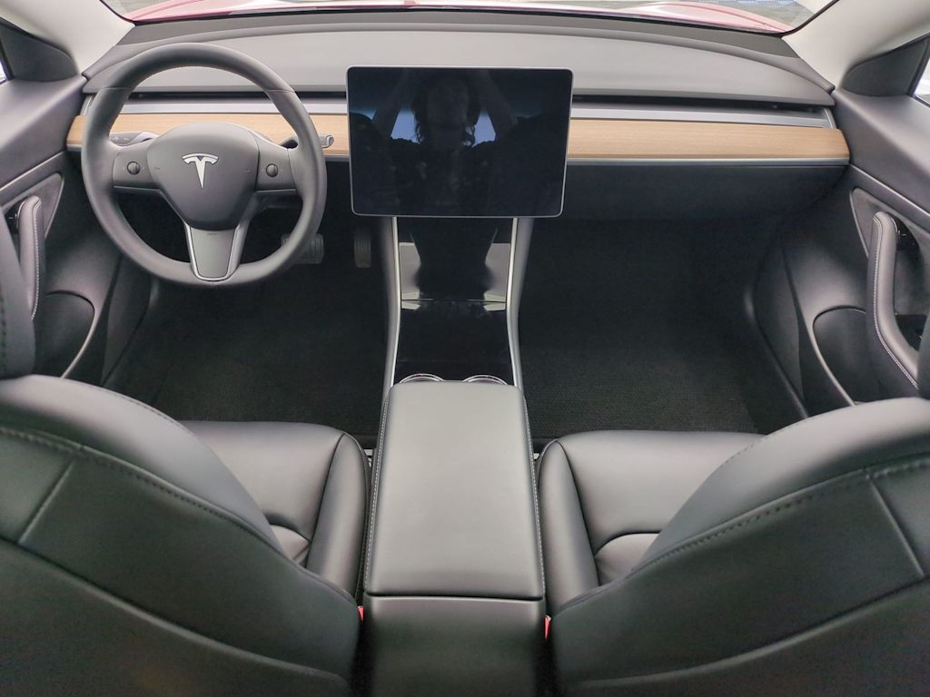 Thumbnail: 2020 Tesla Model 3 - 9