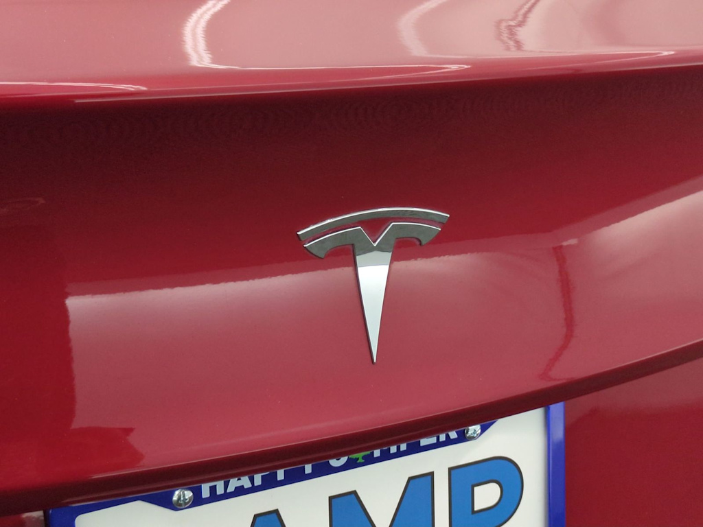 Thumbnail: 2020 Tesla Model 3 - 7