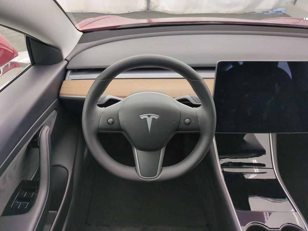 Thumbnail: 2020 Tesla Model 3 - 13