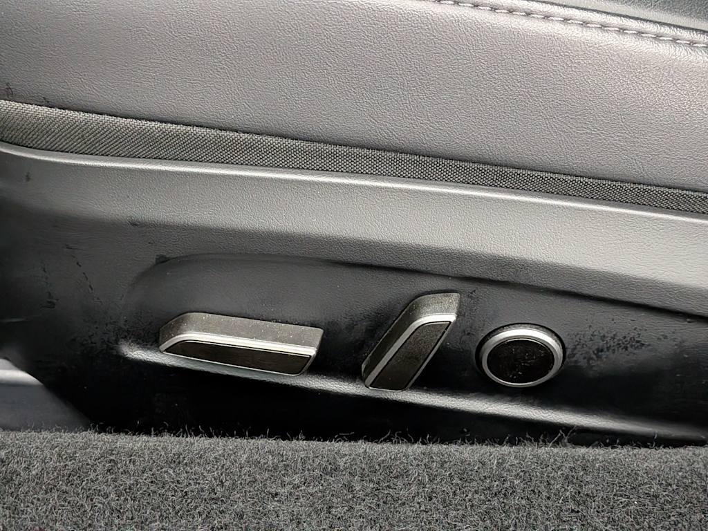 Thumbnail: 2025 Tesla Model 3 - 23