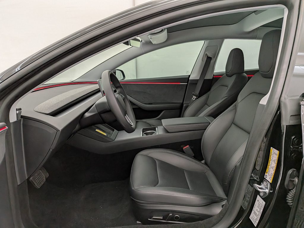 Thumbnail: 2025 Tesla Model 3 - 9