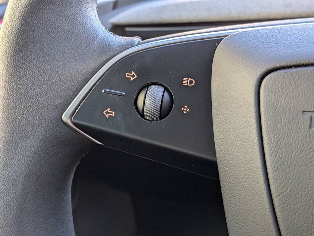 Thumbnail: 2025 Tesla Model 3 - 27