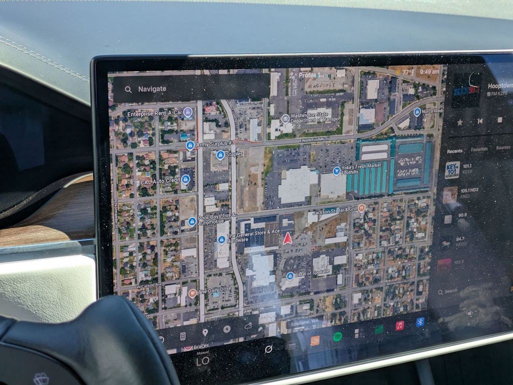 Thumbnail: 2022 Tesla Model S - 16