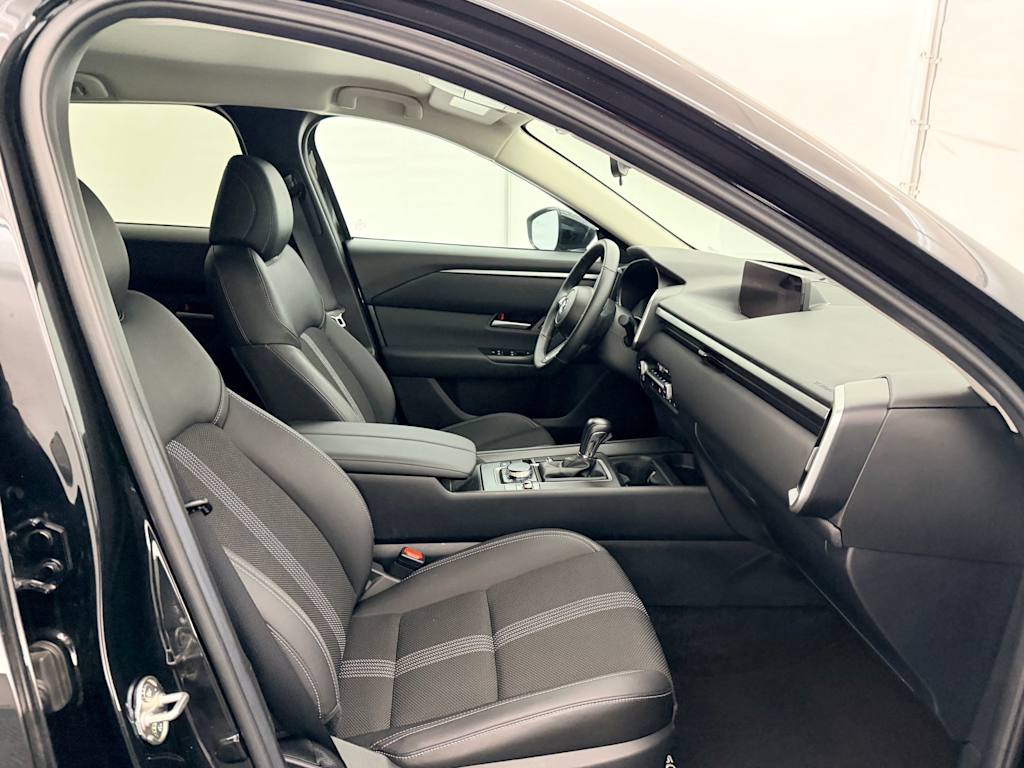 Thumbnail: 2025 Mazda CX-50 - 12