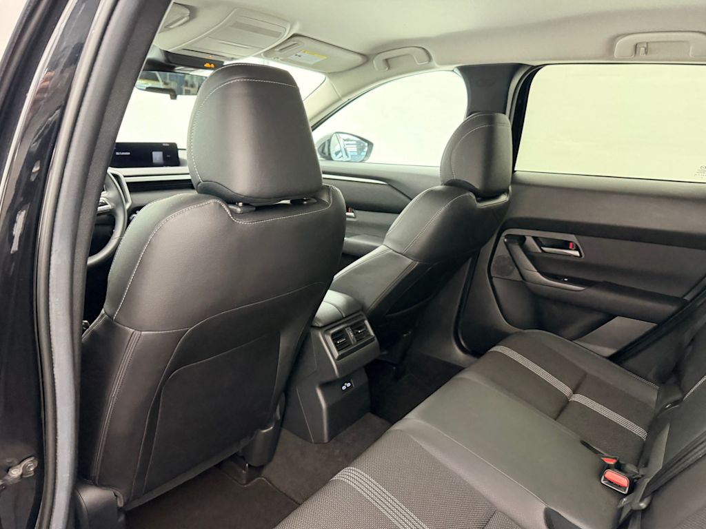 Thumbnail: 2025 Mazda CX-50 - 13