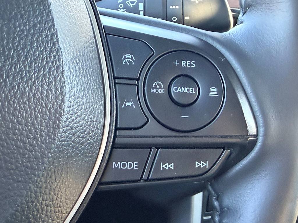 Thumbnail: 2024 Toyota Corolla Cross - 31