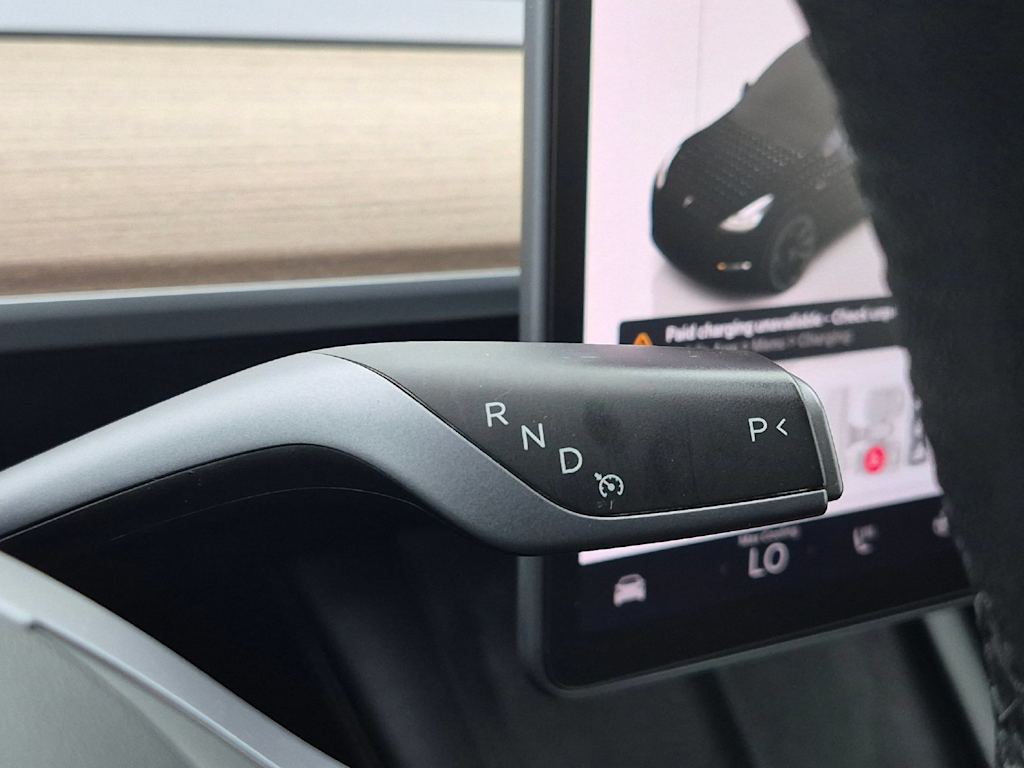 Thumbnail: 2023 Tesla Model Y - 33