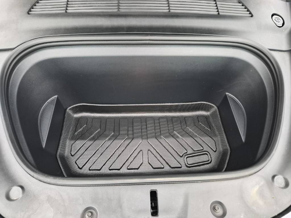 Thumbnail: 2023 Tesla Model Y - 13