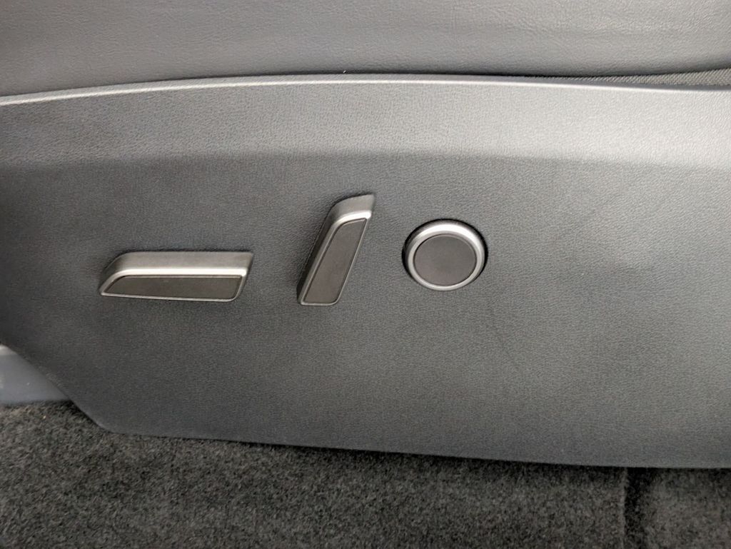 Thumbnail: 2024 Tesla Model Y - 24
