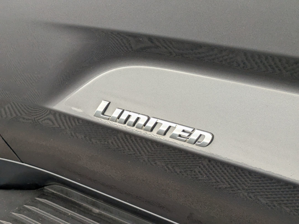 Thumbnail: 2023 Toyota Sequoia - 7