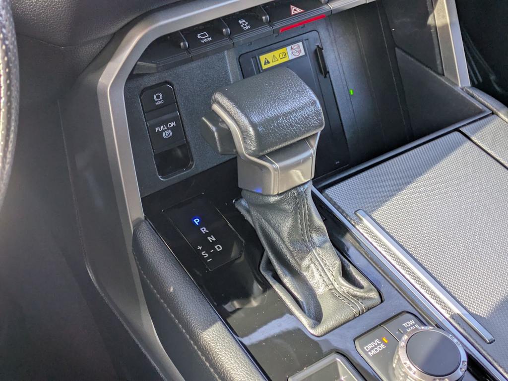 Thumbnail: 2023 Toyota Sequoia - 16