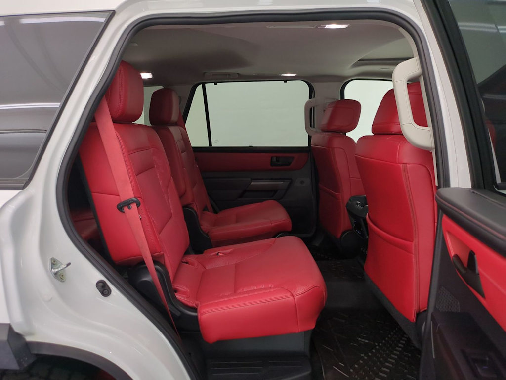 Thumbnail: 2023 Toyota Sequoia - 28